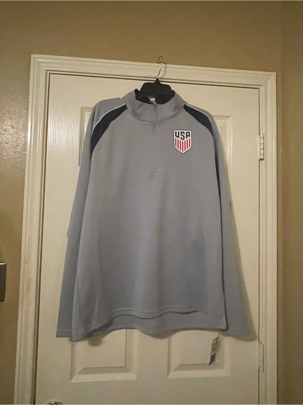 U.S. Soccer Men’s Quarter Zip Sweater Size: XL